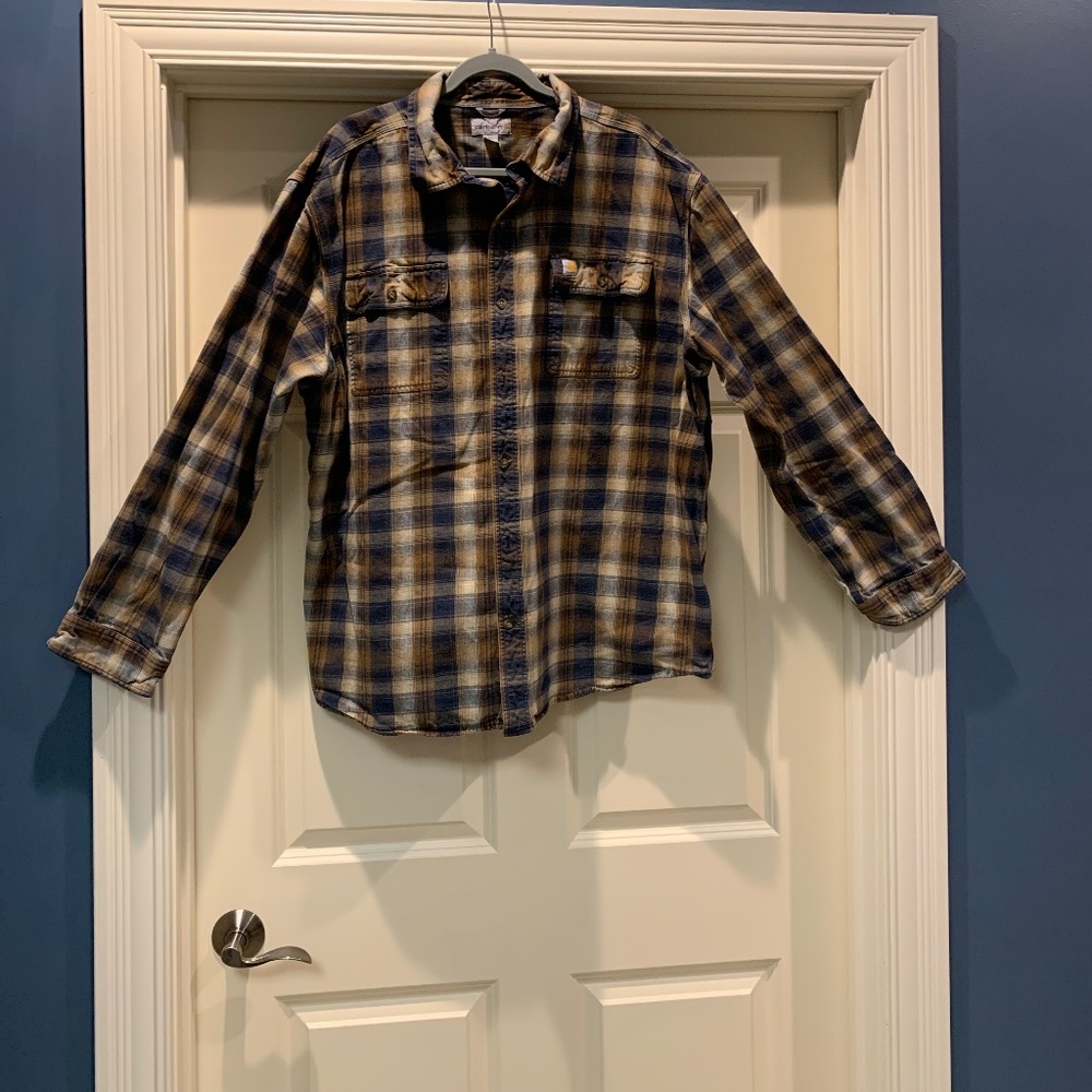 Carhartt Plaid Flannel Button Up Shirt